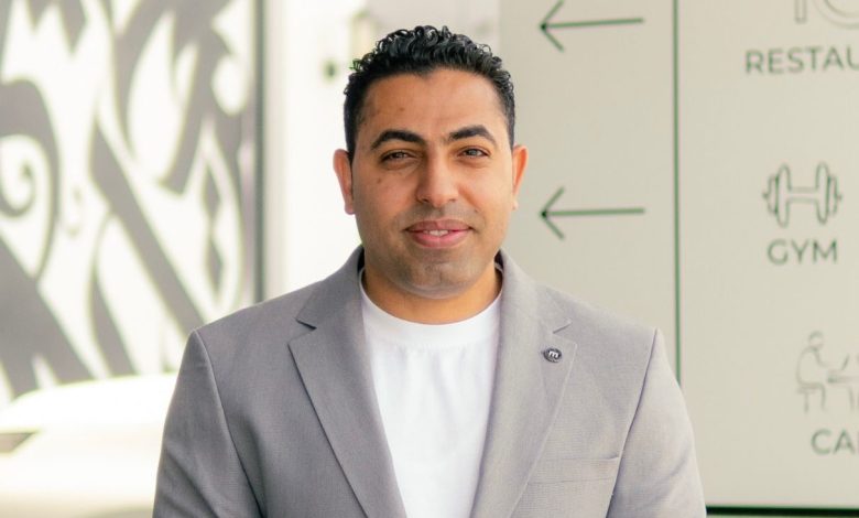 ميركيور-مسقط-يهنئ-محمود-سعيد-بمناسبة-ترقيته-إلى-مساعد-مدير-تنفيذي-مسؤول-عن-المالية