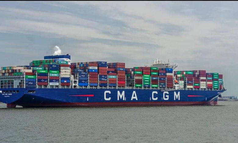 محطة-تحيا-مصر-تستقبل-العملاقة-cma-cgm-osiris