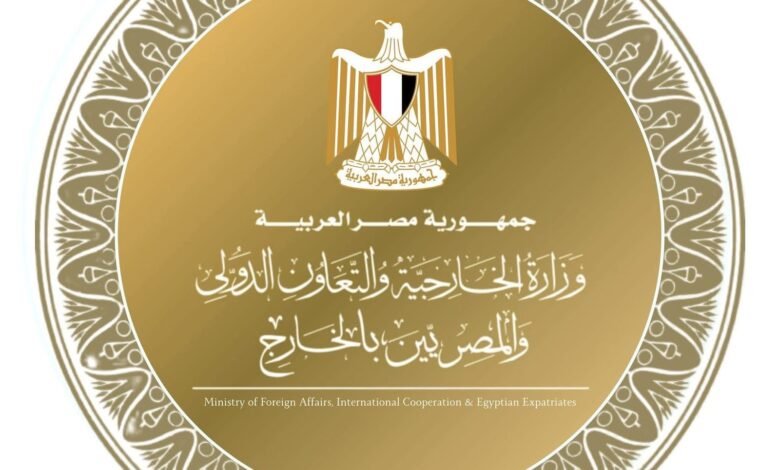 علي-متنها-21-مصريا.-الخارجية-تتابع-حادث-غرق-مركب-هجرة-غير-شرعية-كان-متجهاً-إلى-اليونان 