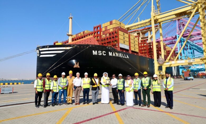 وصول-سفينة-الحاويات-العملاقة-«msc-mariella»-إلى-مملكة-البحرين