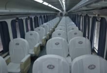 يقف-في-3-محطات-فقط.-مواعيد-وأسعار-تذاكر-قطار-البريميم-1090-من-القاهرة-لأسوان