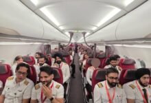 عودة 149 طيار هندي على-متن-رحلة-واحدة-من-دبي
