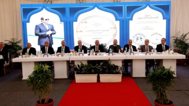 وزير-النقل-يتناول-وجبة-الإفطار-مع-العاملين-بالشركة-القابضة-للنقل-البحري-والبري-وشركاتها-التابعة