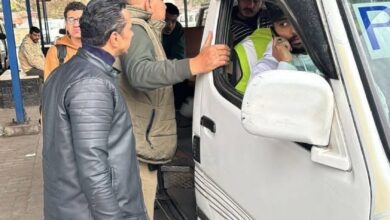  الجيزة:-بسبب-تحصيل-أجرة-زائدة.-ضبط-١٩-مخالفة-لسيارات-السرفيس-لتقطيع-خطوط-السير