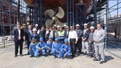 أسامة-ربيع-يتفقد-ترسانة-جنوب-البحر-الأحمر-لمتابعة-بناء-القاطرات