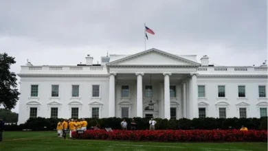 أمريكا-تتراجع-عن-قرار-تسيير-قوافل-بحرية-لاستئناف-عبور-مضيق-هرمز