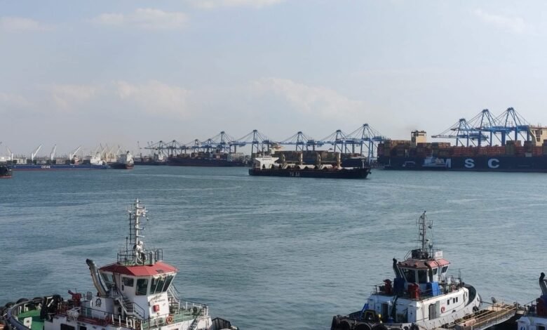 انتظام-التشغيل-بميناء-دمياط-خلال-آخر-أيام-عطلة-عيد-الفطر-المبارك