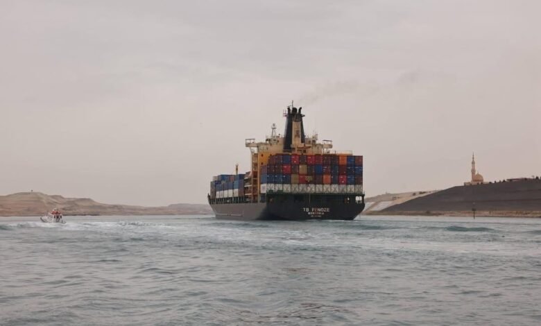 سرعة-الرياح-60-كيلو-متر-،-والامواج-3-امتار.إغلاق-مينائي-نويبع-والغردقة-لسوء-الأحوال-الجوية