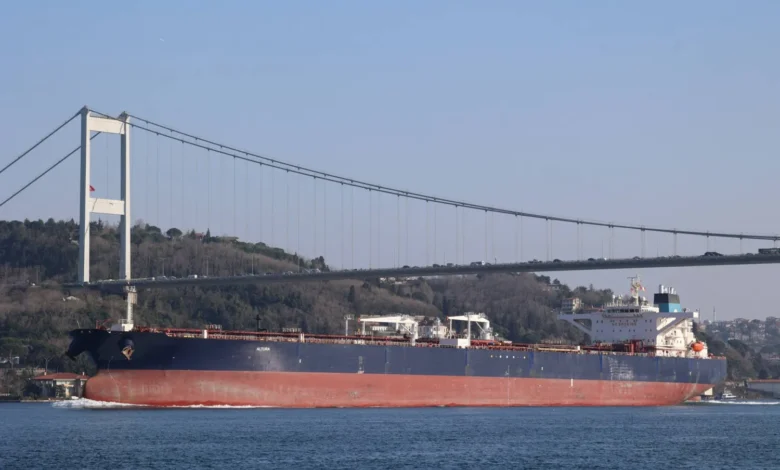مسيرة-تستهدف-ناقلة-نفط-تركية-قرب-مضيق-البوسفور