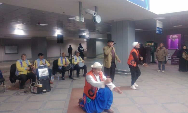 الثقافة-تفاجئ-جمهور-محطة-امبابة-لمترو-الأنفاق-بعرض-للسمسمية