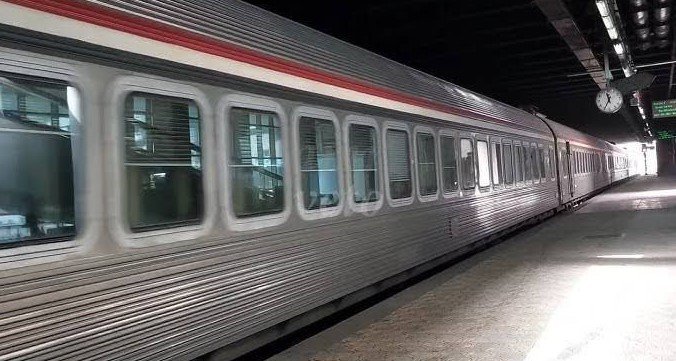 درجة-أولى-بـ-290-جنيهاً.قطار-990-فرنساوي-مطور-«القاهرة-ـ-سوهاج-»