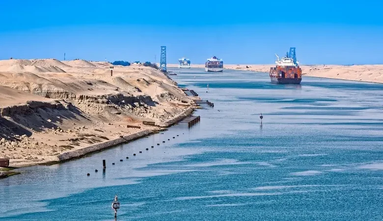 خط-شحن-جديد-من-الصين-إلى-المتوسط-عبر-قناة-السويس