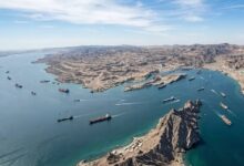 عبور-كبير-للسفن-عبر-مضيق-هرمز-منذ-اندلاع-الحرب