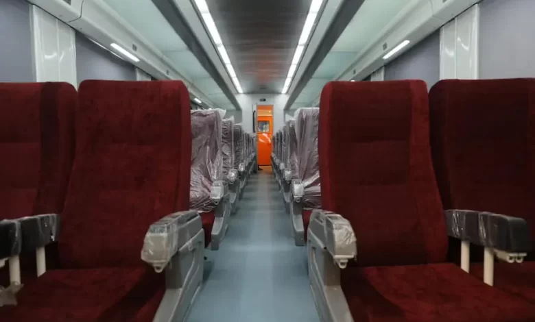 مواعيد-وأسعار-تذاكر-قطار-971-«فرنساوي-مطور»-من-سوهاج-إلى-القاهرة 