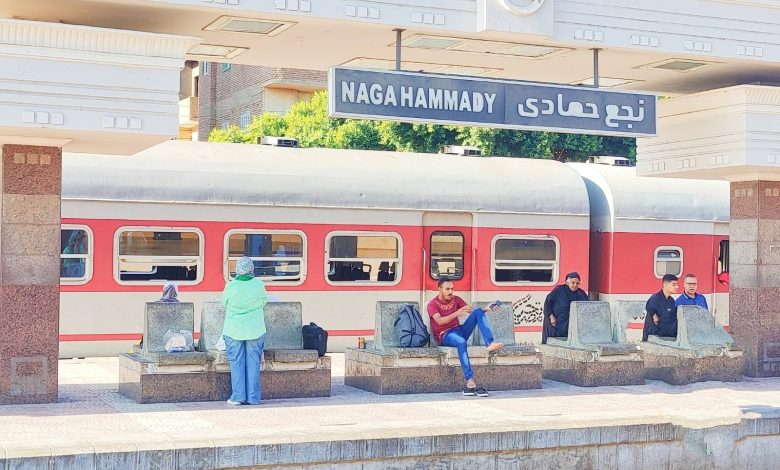 بـ-90-جنيهاً.توقفات-قطار-1007-روسى-تهوية-«نجع-حمادى-ـ-القاهرة»