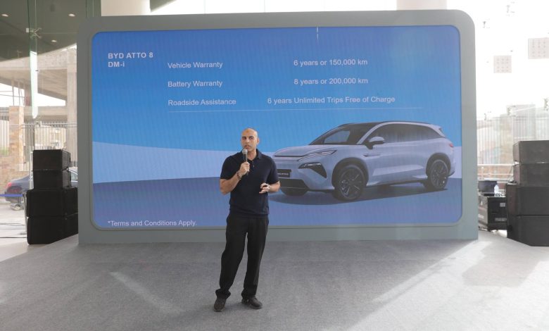 byd-تعزز-حضورها-في-مصر-بإطلاق-atto-8-عائلية-بـ7-مقاعد-وتقنية-dm-i-الذكية