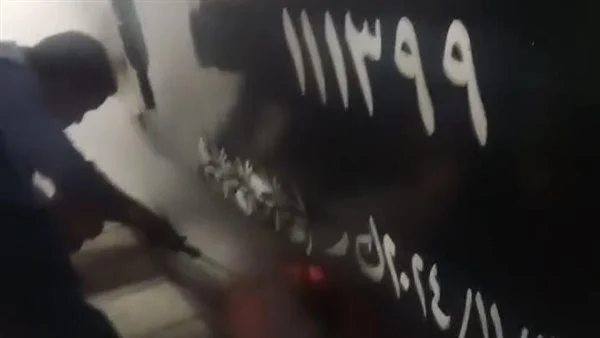 كاد-أن-يحدث-كارثة.-اشتعال-حريق-بإحدى-عجلات-قطار-986-بالقرب-من-محطة-ملوي