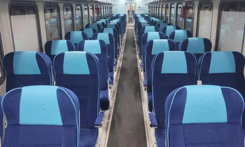 يتحرك-ويصل-في-موعده.-مواعيد-وأسعار-تذاكر-قطار-«أبو-الهول»-2015-من-أسوان-للقاهرة