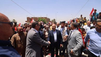 في-اليوم-الثاني-لجولته-بصعيد-مصر.-وزير-النقل-يشهد-التشغيل-التجريبي-لكوبرى-أعلى-مزلقان-أبو-شوشة-بقنا 