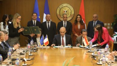 وزير-النقل-يشهد-توقيع-خطابي-نوايا-لإنشاء-مدرستين-للتكنولوجيا-التطبيقية-بمعهد-وردان-ومدينة-بدر
