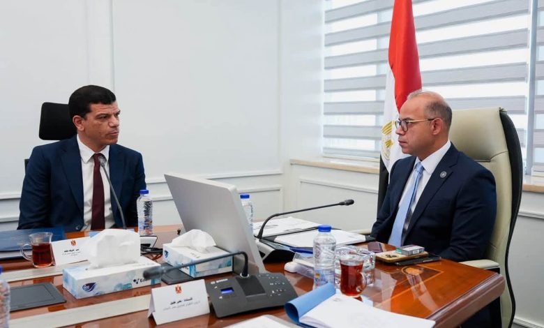 وزير-الاستثمار-يبحث-مع-evraid-توطين-تكنولوجيا-المركبات-الكهربائية-في-مصر
