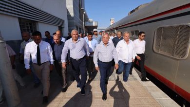 وزير-النقل-يتفقد-محطة-السكة-الحديد-ومحطة-أتوبيسات-غرب-ووسط-الدلتا-للنقل-والسياحة-بمطروح
