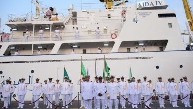 في-زيارتها-الأولى-والتاريخية.-ميناء-الجزائر-يشهد-حفل-استقبال-وصول-السفينة-«عايدة-4»